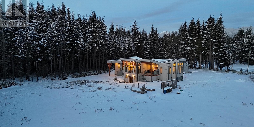 69 ELDERBERRY STREET Kitimat Photo 3 69 ELDERBERRY STREET Kitimat Photo 3